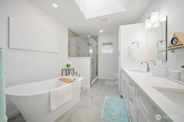 Primary bath.