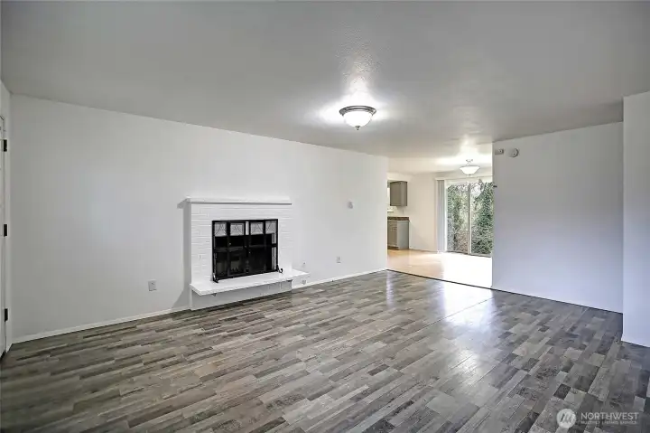 Looking towards the dining room and kitchen.