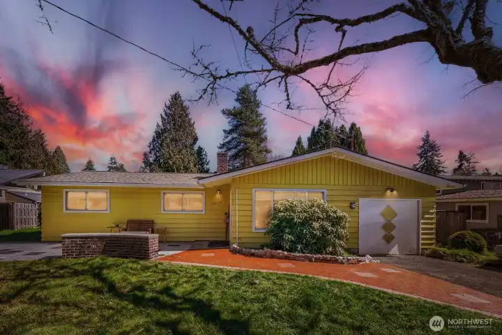 Make this rambler your own!