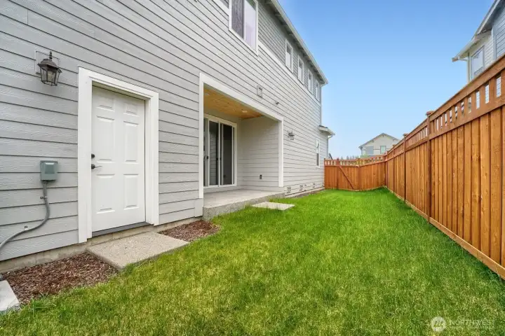 Side Yard Side Yard