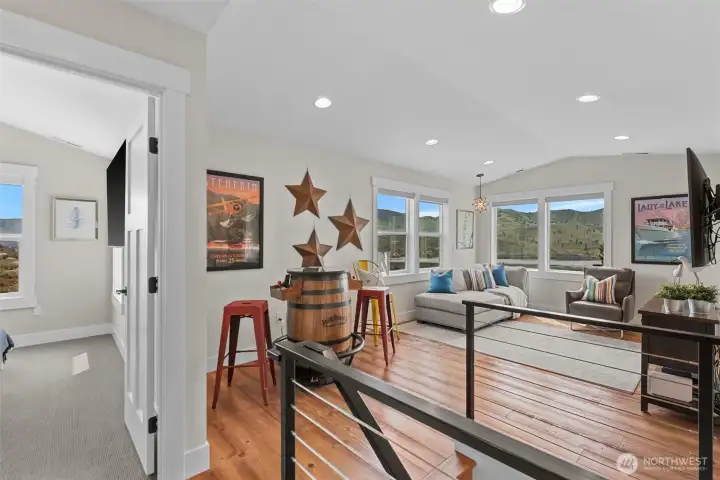 2nd floor bonus room - COMES FURNISHED