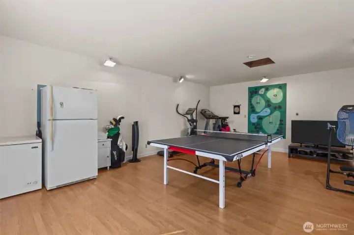 Detached dwelling unit