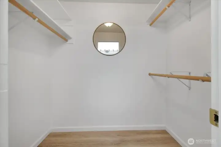 Primary Walk in closet
