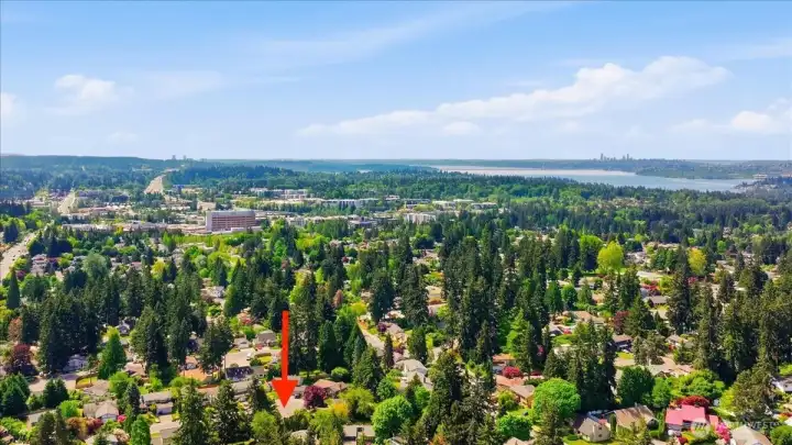 Location is everying! Enjoy the proximity of The Village at Totem Lake, Evergreen Hospital and ease of freeway access.