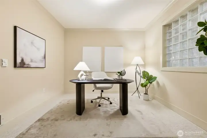 Office/Den or could be a non-conforming 3rd Bedroom Office/Den or could be a non-conforming 3rd Bedroom