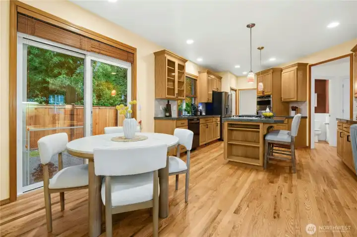 Informal dinette, too.