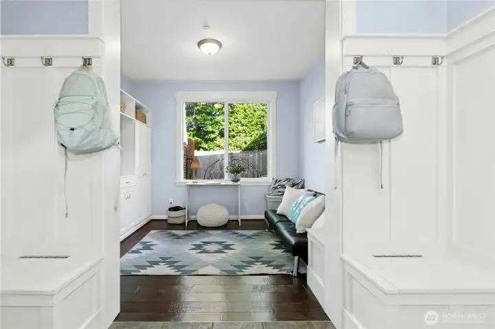 Den & Flex Space:  Bright and versatile, this welcoming room offers endless possibilities. With built-ins for storage and a large window that fills the space with natural light, it’s ideal as a home office, study area, creative studio, or cozy retreat for quiet moments at home.