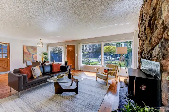 Entry-Living and Dining room.