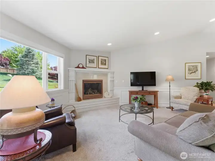 Living room with fireplace