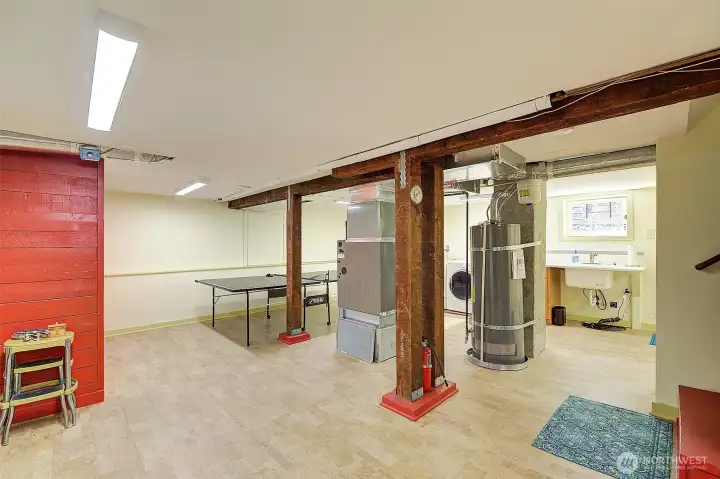 Open and ready for your personal recreation room. Open and ready for your personal recreation room.