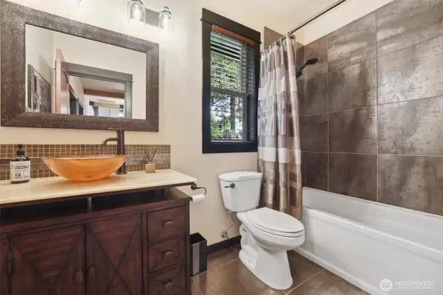 Full bathroom is just off of the second bedroom.