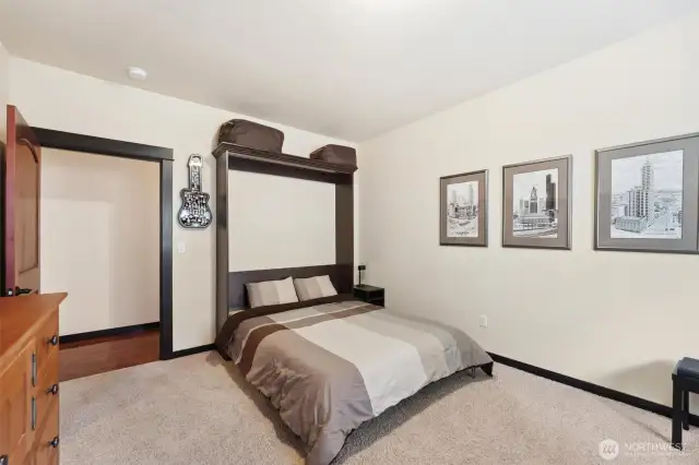 Roomy bonus room with lots of space to design how you wish.