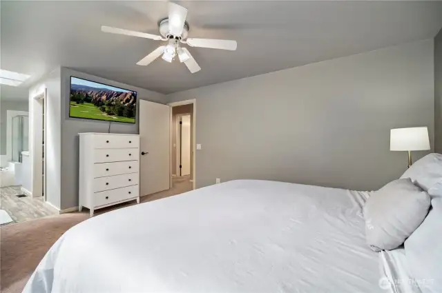 Enjoy a seamless layout from bedroom to bath to walk-in closet.