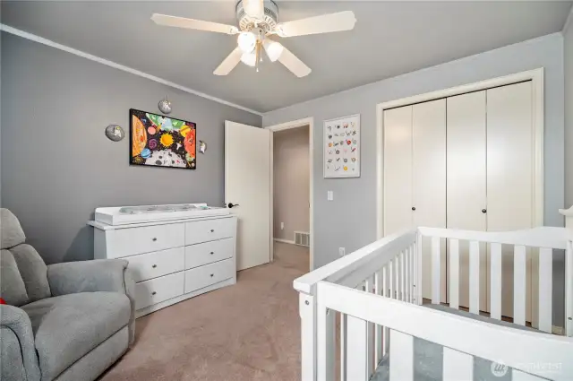 A fun and functional layout for play, rest, and organization.
