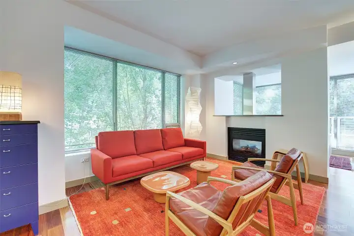 2 Sided gas fireplace - perfect for cozy nights among the tree tops!
