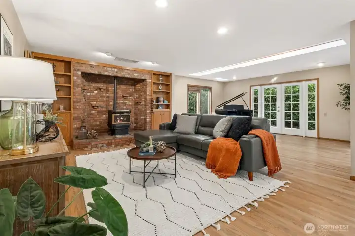 Warm and inviting, the home enjoys the cozy heat from this Pellet Stove and a new Furnace with heat pump(2023) provides heat and Summertime cooling. The best of both worlds!