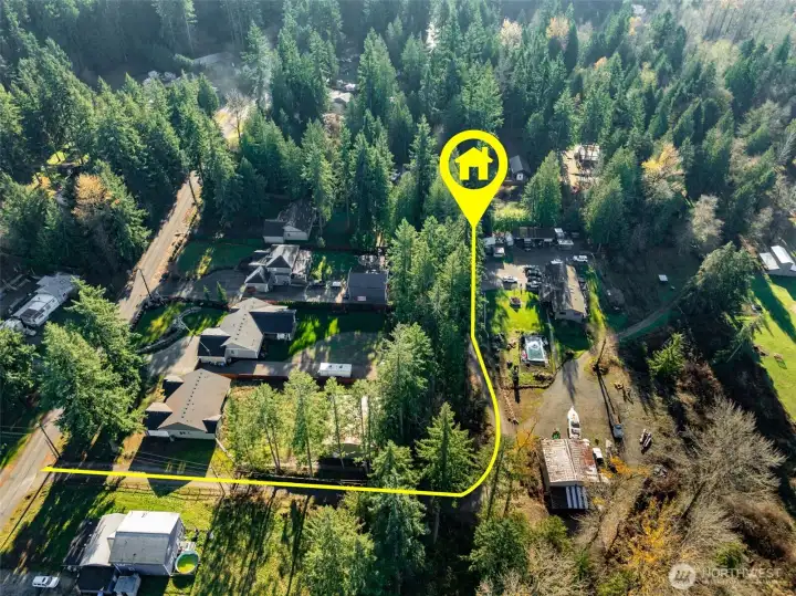 Yellow line shows driveway in