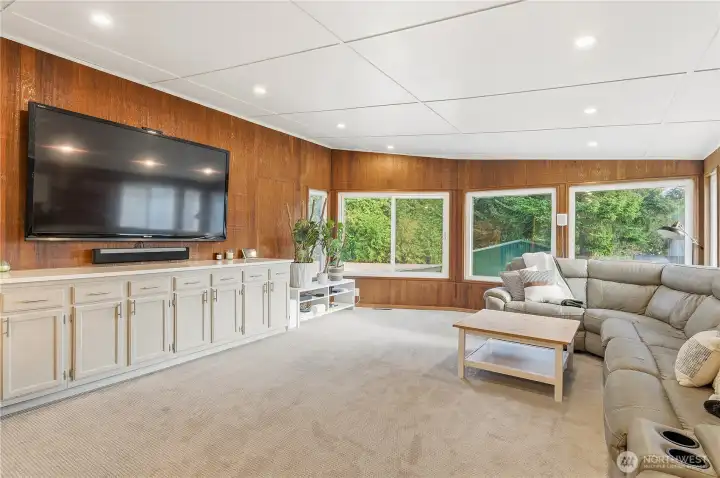 Main Floor Family Room