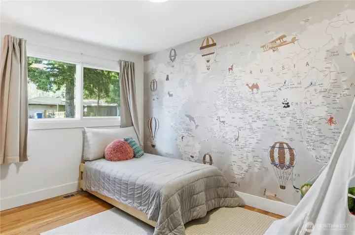 Main Floor 2nd Bedroom