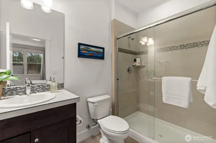 Ensuite for bedroom 4