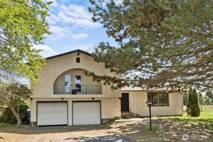 Grasslands Home ready for new owners.