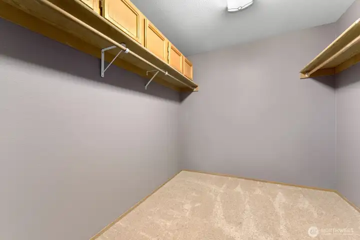 Huge primary Walk-in closet!