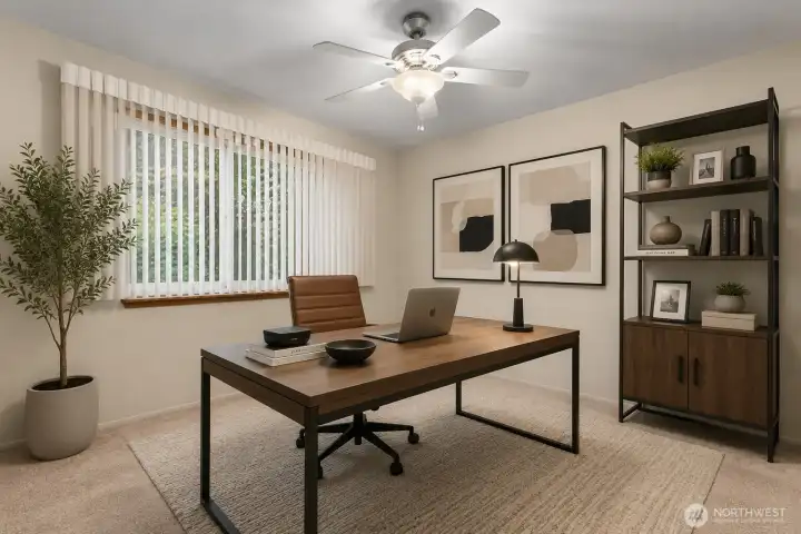 Rare, dedicated office space! Virtually staged
