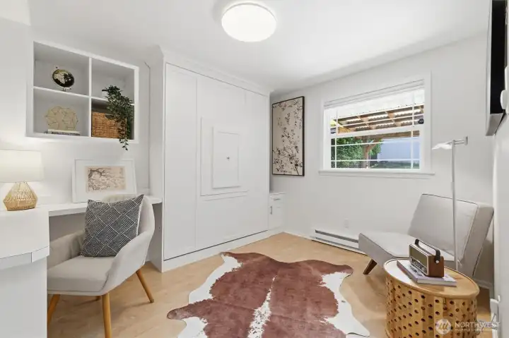 Office room with murphy bed for guests.