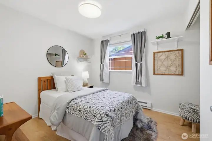 2nd Bedroom.
