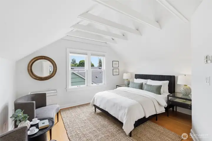 Upstairs primary w/ ensuite bath