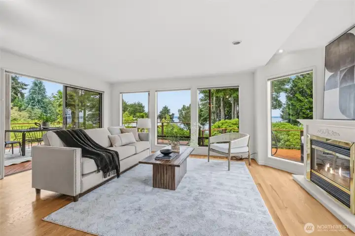The family room has large sliders that go to massive deck The family room has large sliders that go to massive deck