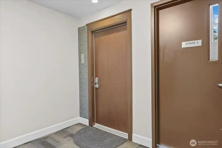 Entry to condo next to the stairwell, so extra quiet Entry to condo next to the stairwell, so extra quiet