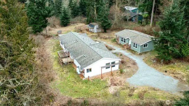 815 New Morning Rd, 2 charming homes on 5 acres