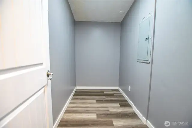Extra flex space