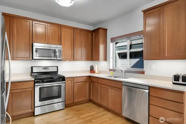Another view of the kitchen.