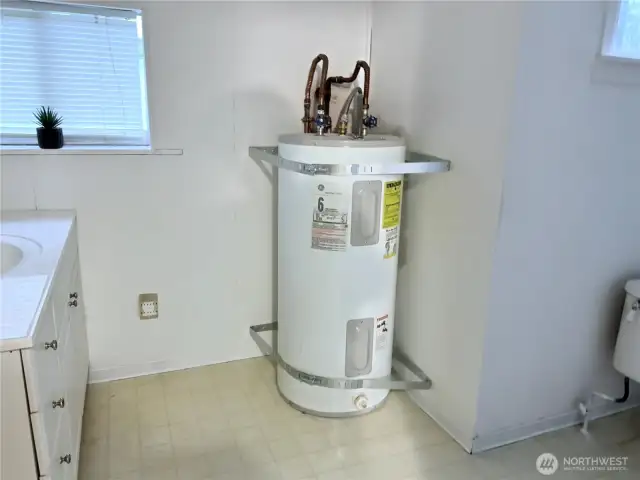 Earthquake straps have been added to the water heater