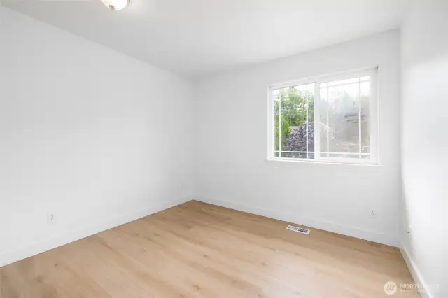 Fourth bedroom.