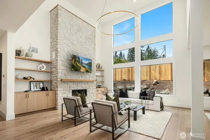 2 story Great room that overlooks the private backyard