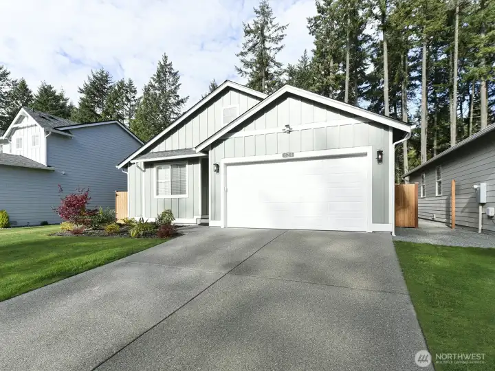 Nice paved driveway.  Park at end of cul-de-sac. Wired for generator.  Generator included with sale of the home. Heat pump too. Freezer outlet in garage.