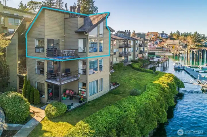 Top Floor Unit South Side