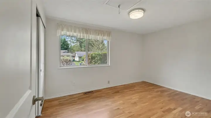 Bedroom #1