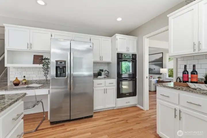 Convenient built-in homework station in the kitchen, providing a functional space for work, study, and everyday organization.