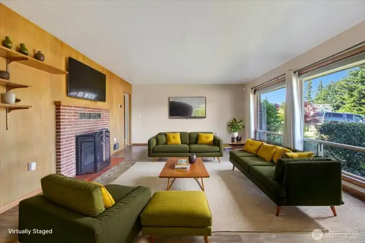 Virtually staged living room. This room is so big--you have to see it to believe it! Virtually staged living room. This room is so big--you have to see it to believe it!