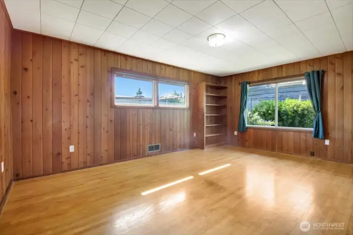 Bedroom #2 with paneled walls. HUGE room! Bedroom #2 with paneled walls. HUGE room!