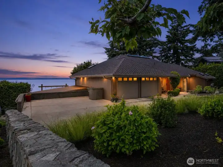 This lovely home is privately situated along the waterfront of Bellingham Bay looking out to the San Juan Islands and a short walk into Fairhaven.