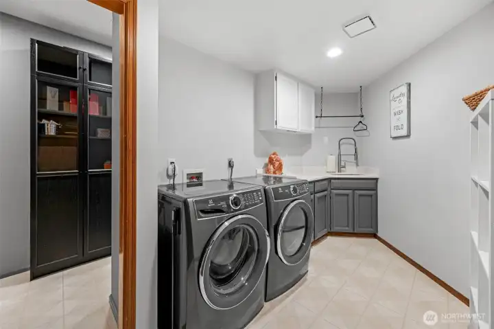 Laundry / Mud Room.