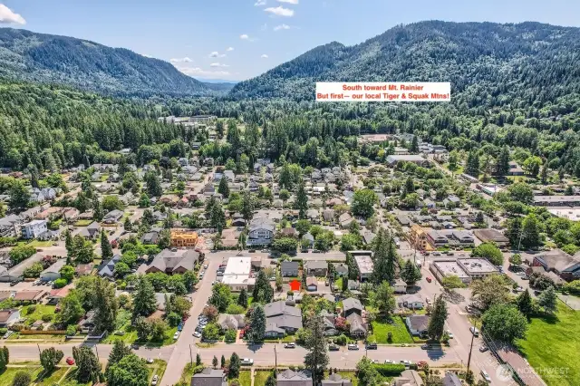 Close to hiking, Tiger, Squawk and Cougar Mountains, and minutes from I-90.