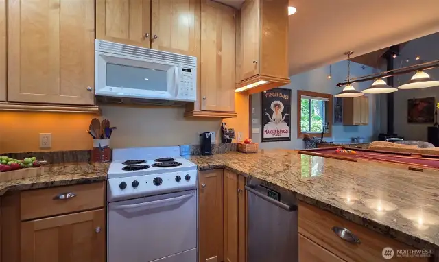 757 Kitchen