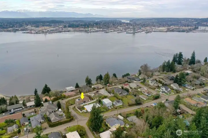 Another shot of the spectacular views you will enjoy everyday.