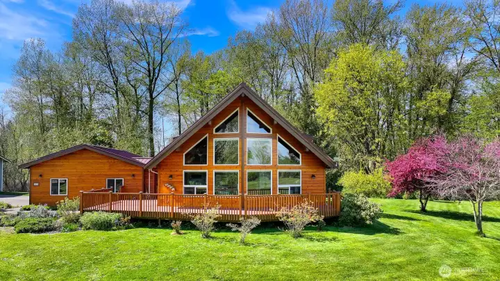 The exterior has been recently revarnished. Everything is in excellent condition.